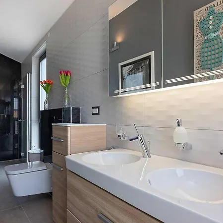 The Birdhouse Tatil Evi